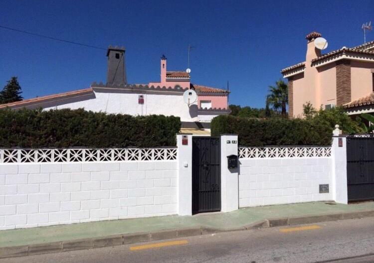 Villa Chalet Palacio Valdes Torremolinos Exterior foto